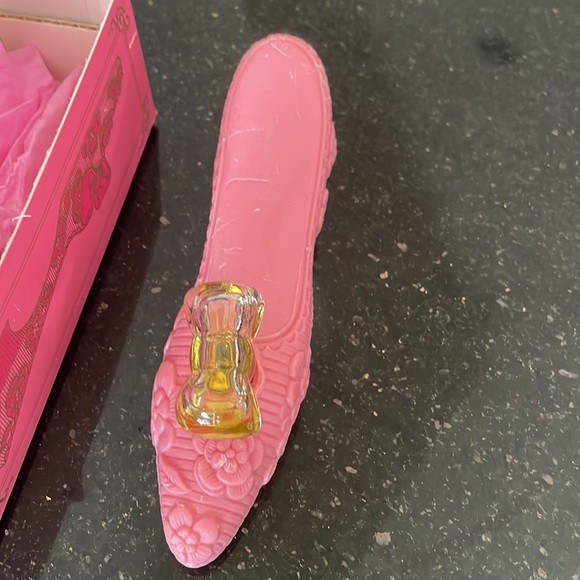 VINTAGE AVON LADY SLIPPER 5 OZ PERFUMED SOAP & 1/8 OZ CHARISMA PERFUME NOS W BOX - Picture 2 of 8